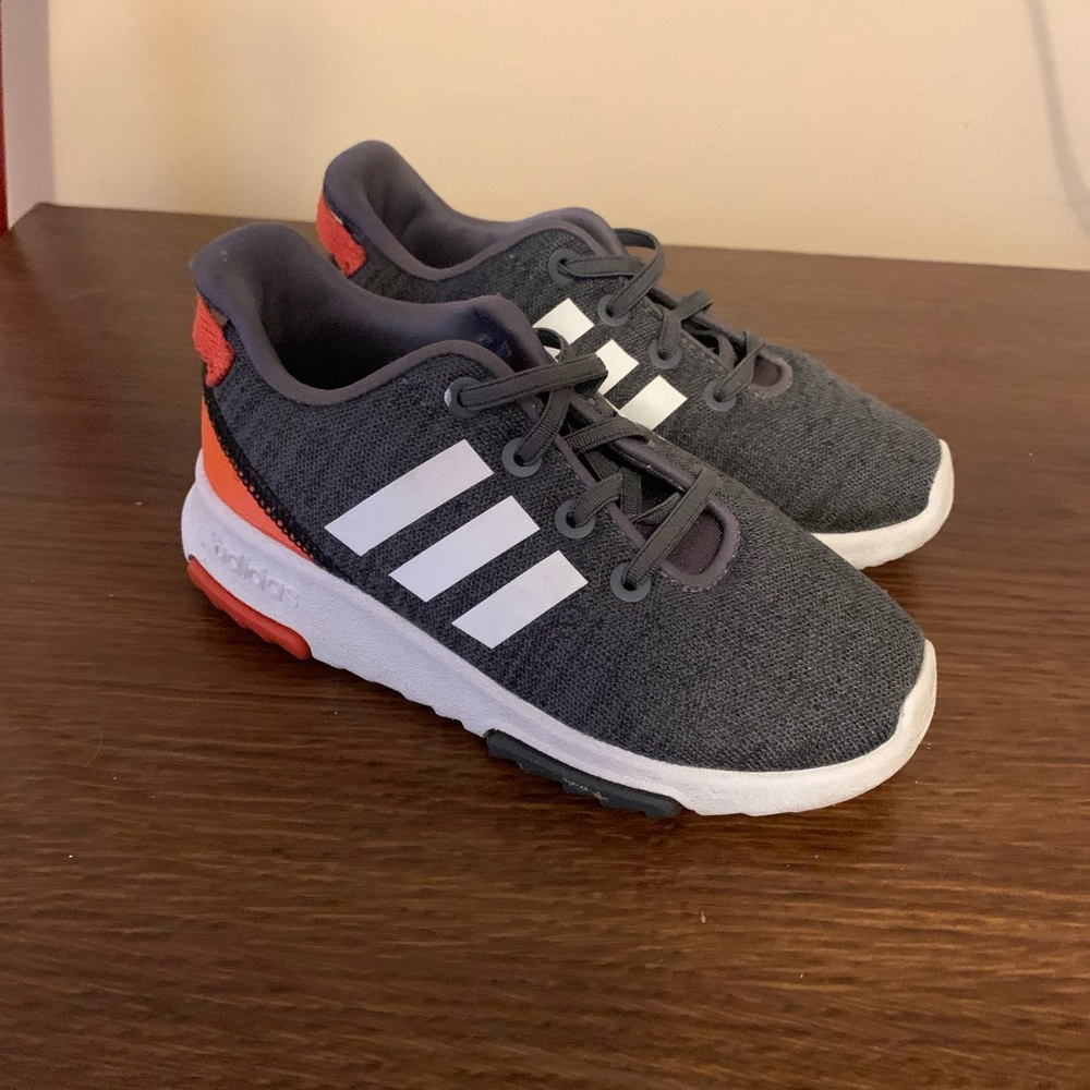 Toddler Boys Adidas Size 9C